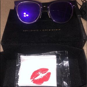 Demi Lovato x DIFF eyewear